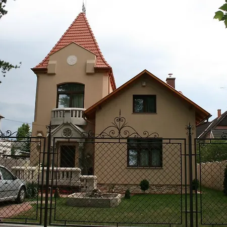 Batthyany Utcai Апартаменты *